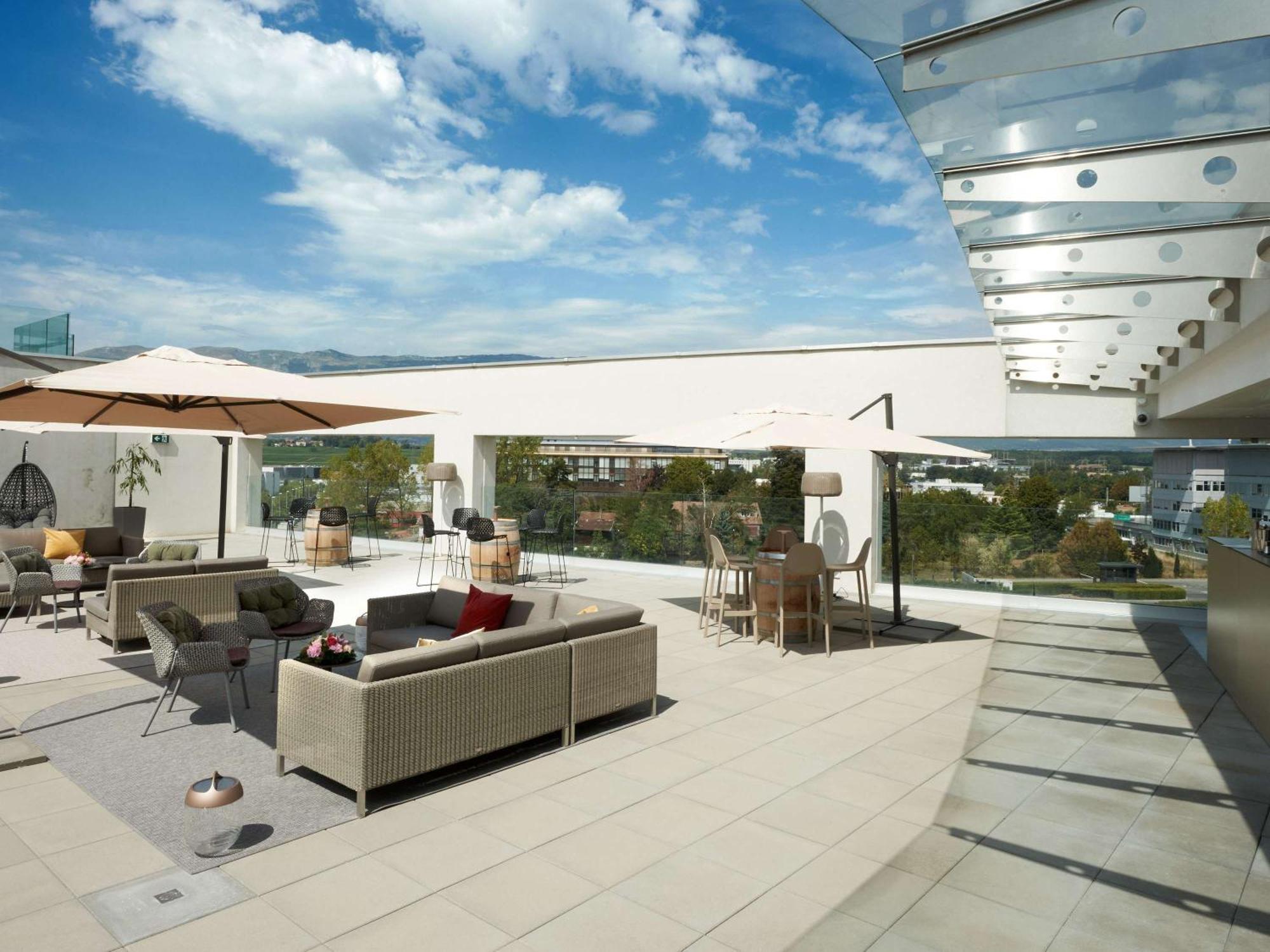 Mercure Geneva Airport Meyrin Exterior photo
